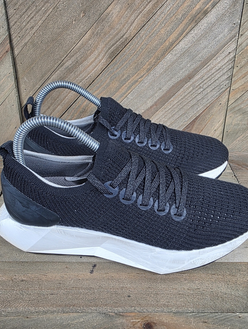 Allbirds Tree Flyers Womens Athletic Running Shoes Size 6.5 Black White